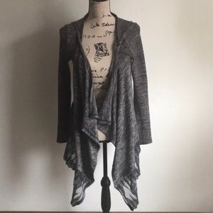 Wild blue Sadie Robertson duster cardigan .size M.